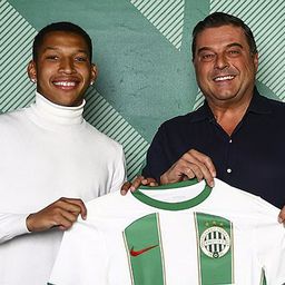 Szerződést hosszabbított a Ferencváros játékosa