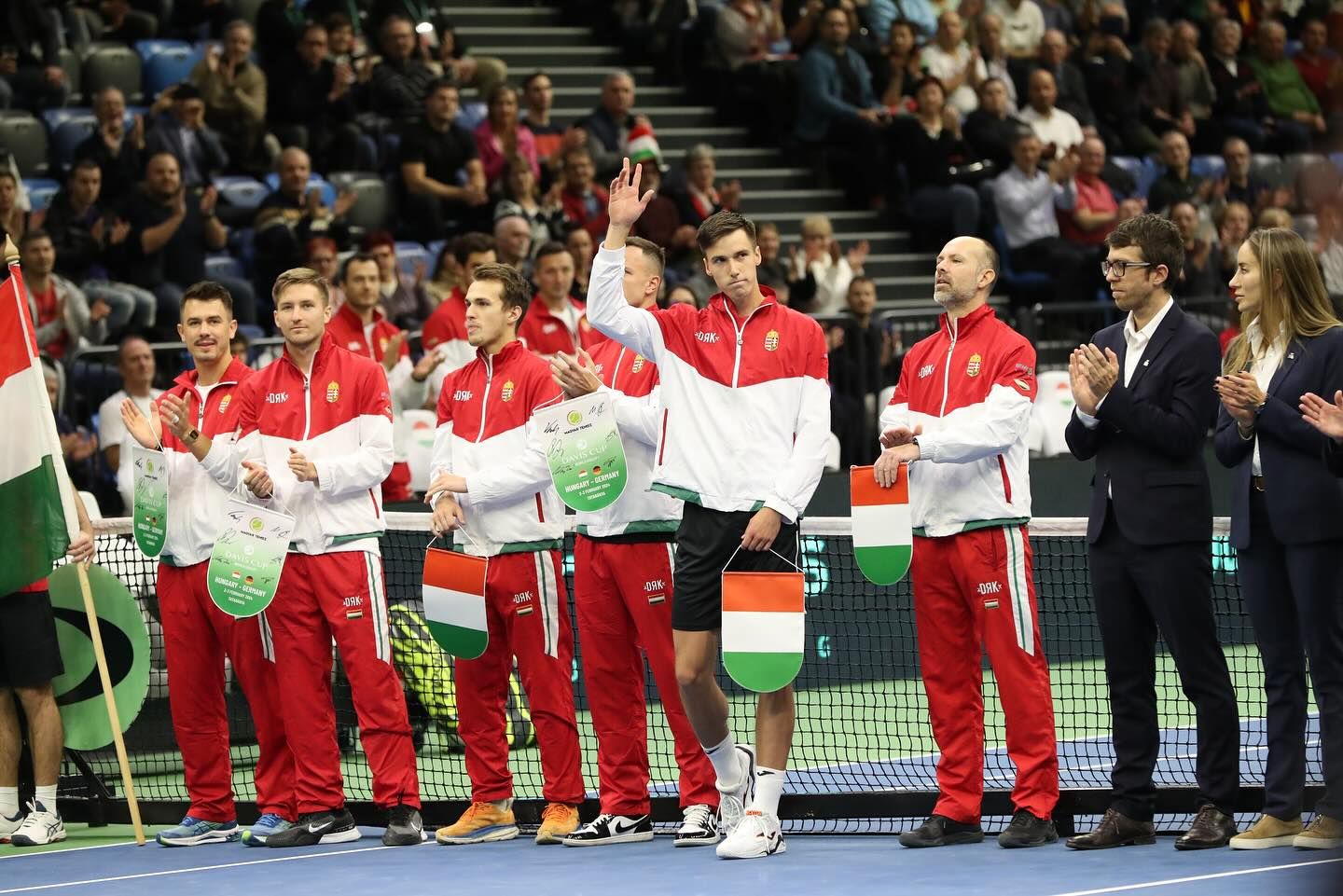 Mindig örül, ha a Davis-kupa során a magyar színeket képviselheti
