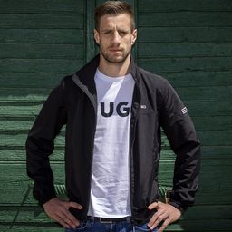 „Nem hétköznapi az út, amit bejártam” – interjú az évekkel ezelőtt a futball mellett még dolgozó Varga Barnabással