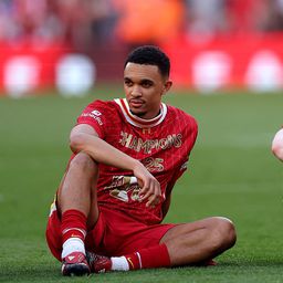 Robertson megvédte a Liverpool-szurkolók által kifütyült Alexander-Arnoldot