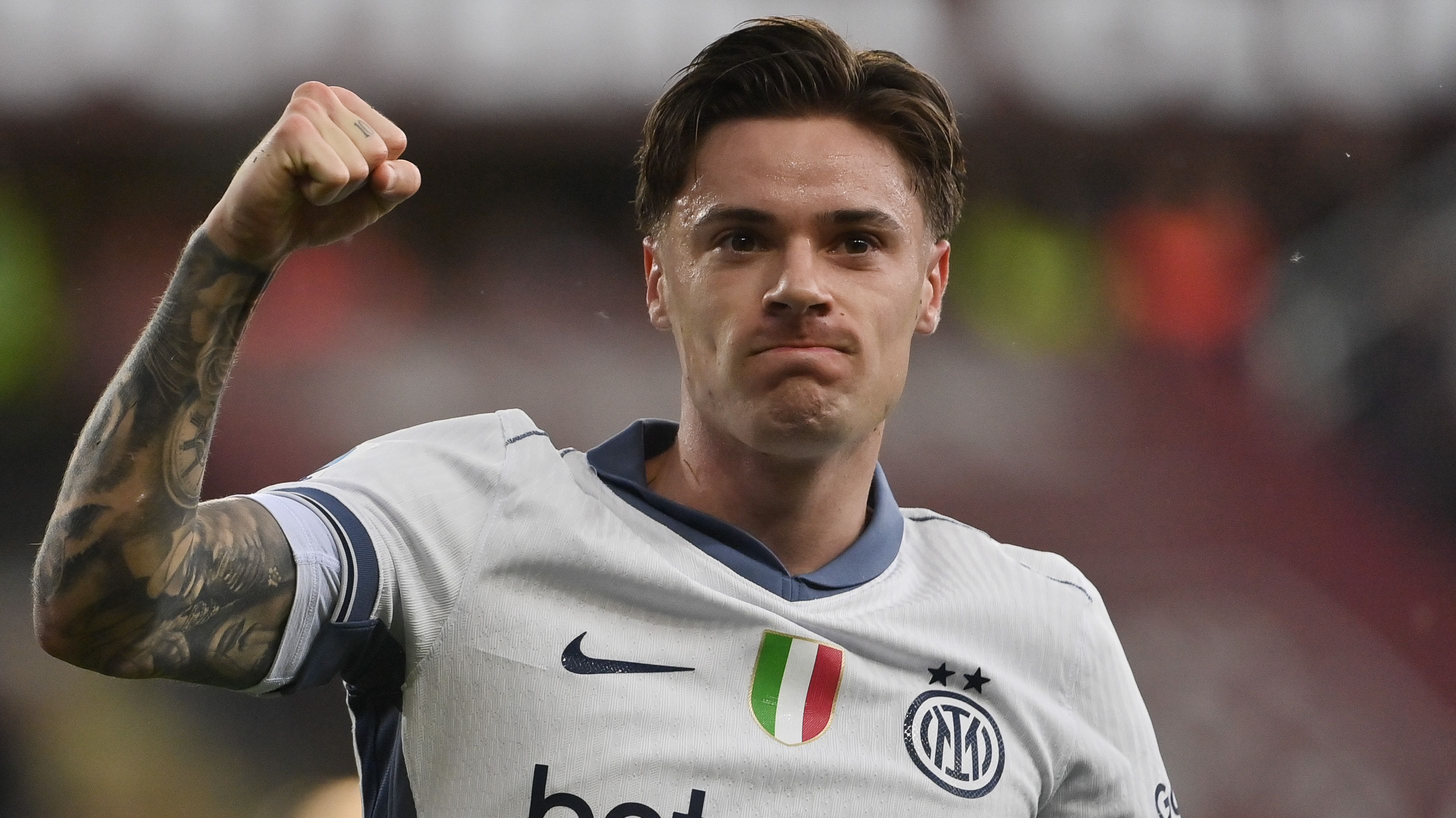 Megtartja lengyel válogatott szélsőjét a BL-döntős Inter