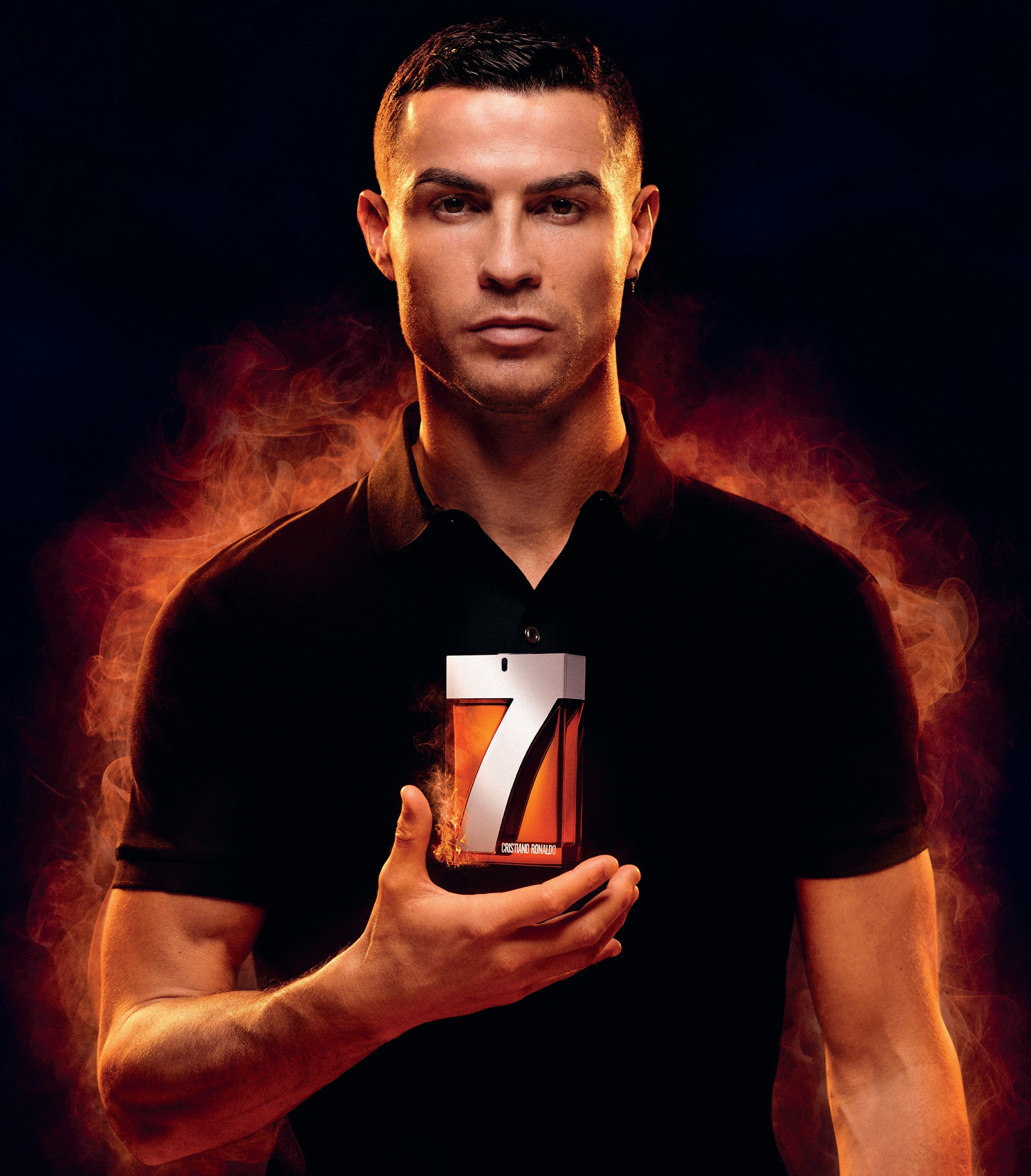 Cristiano Ronaldo a CR7 parfümöt használja /Fotó: CR7