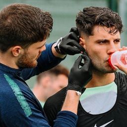 Videó: Ilyen volt Szoboszlai első edzése a Liverpoolnál