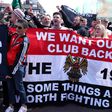 A Manchester United szurkolói elhalasztották a tulajdonosok ellen tervezett tüntetést