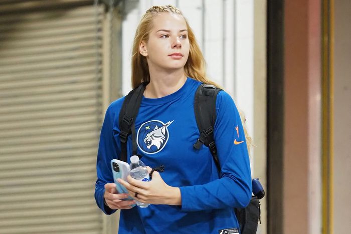 Juhász Dorka az év újonc ötösében a WNBA-ben