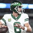 Kevesebb mint egy perc játék után súlyosan megsérült az NFL négyszeres MVP-je – videóval
