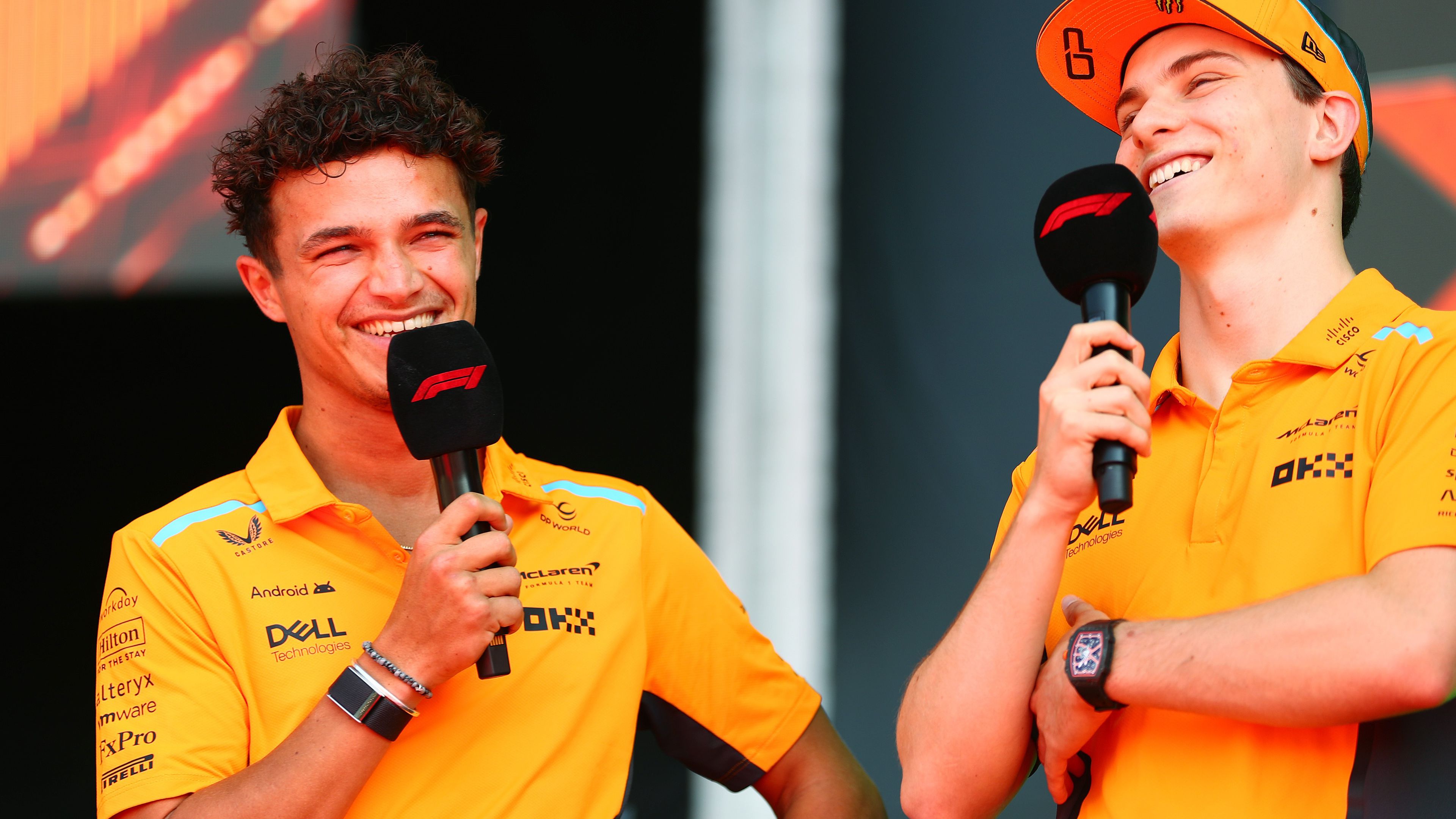 Lando Norris (balra) lesz a kedvezményezett a McLarennél az idény utolsó futamain