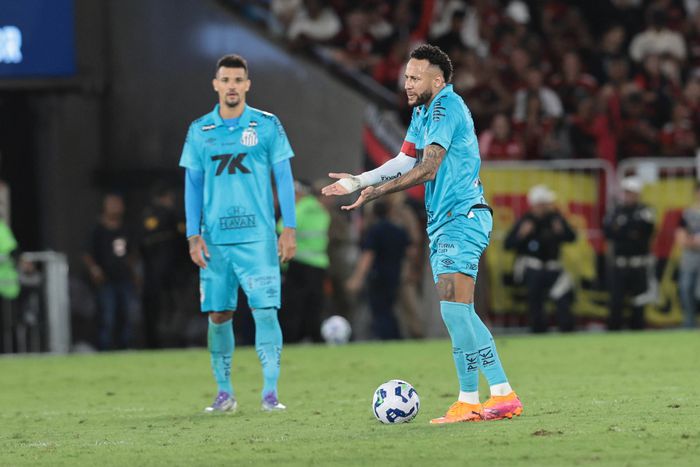 Neymar viselkedését egyre többen nehezményezik Brazíliában