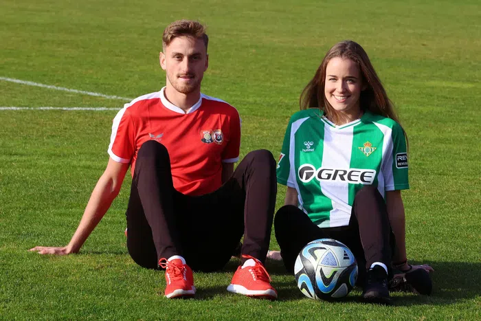 A két klub színei egymás mellett (Fotó: budafok1912.hu)