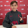 A Liverpool magyar tehetsége válogatott meghívót kapott