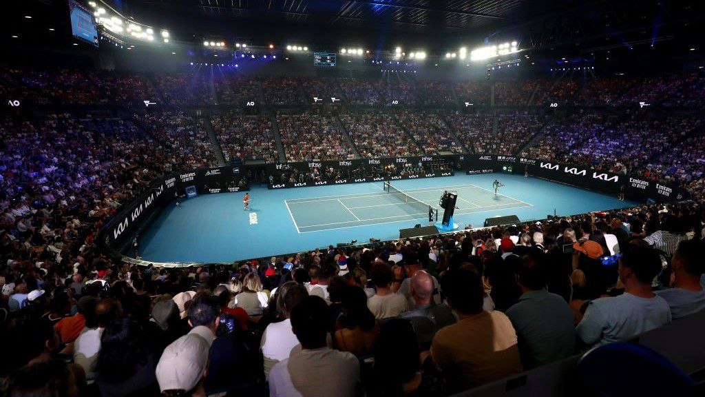 Az ausztrál szurkolók már a torna előtt kíváncsiak voltak két világsztár, Novak Djokovics és a hazai pálya előnyét élvező Nick Kyrgios bemutatójára. (Fotó: Getty Images)