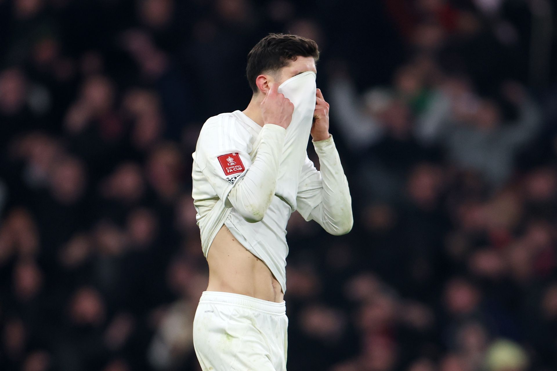 Havertz joggal fogta a fejét a kihagyott 11-es után, pedig még nem is tudta, mi lesz a hibája következménye (Fotó: Getty Images)