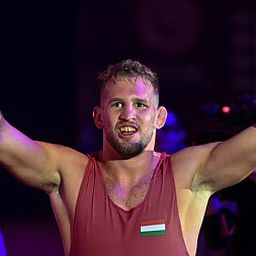 Takács István nem bírt az olimpiai bajnokkal, Lévai és Mányik kikapott a birkózó Eb-n