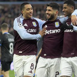 Kettesével szerzi góljait az Aston Villa kölcsöncsatára