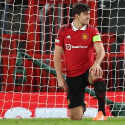 Két öngóllal szórakozott el kétgólos előnyt a Manchester United