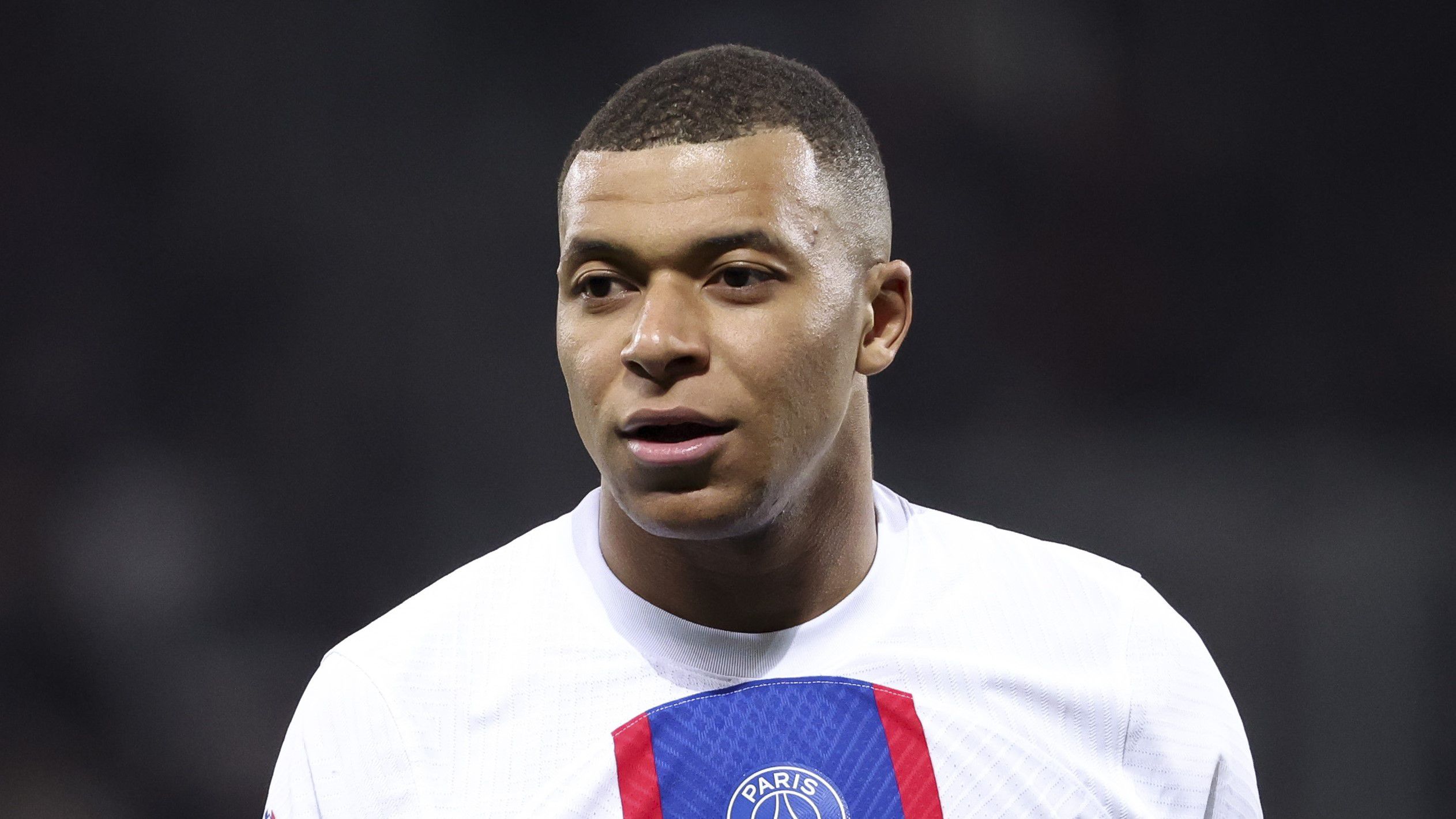 Nagyon úgy tűnik, hogy Kylian Mbappé maradni akar a PSG-nél