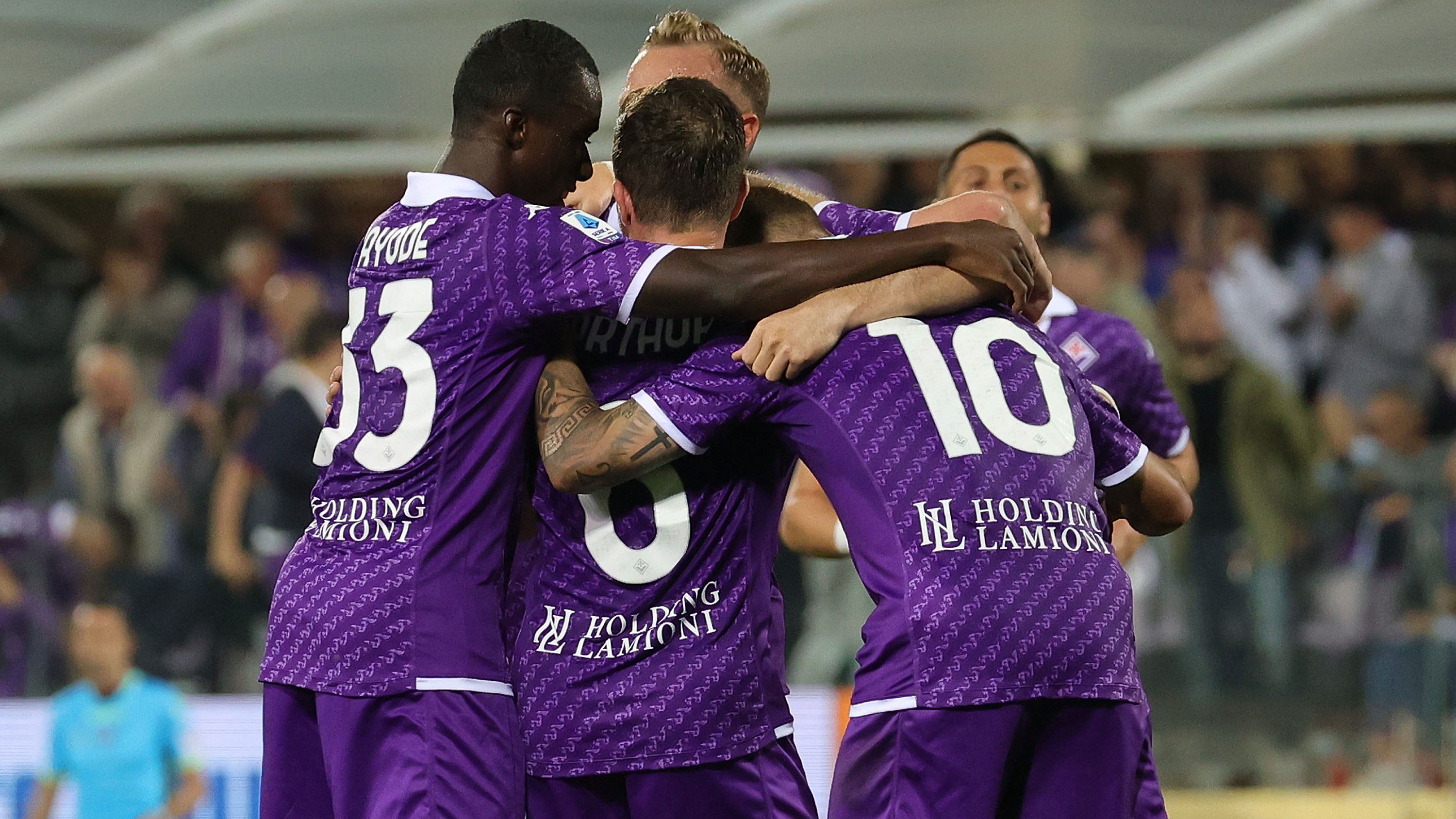 Fordított a Fiorentina; tovább menekül az Udinese – videóval