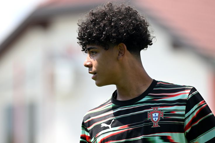 Cristiano Ronaldo fia bemutatkozott a portugál válogatottban