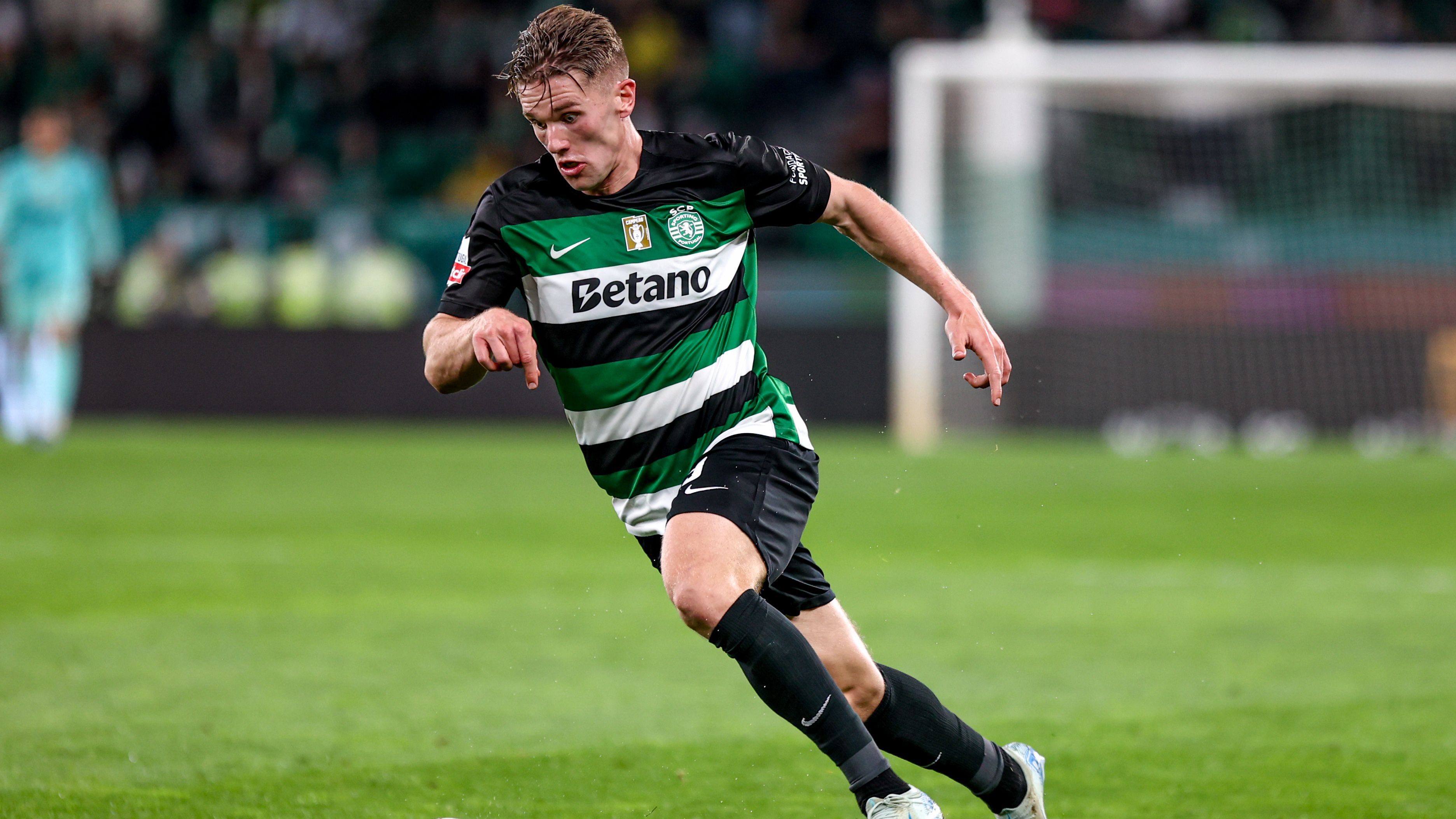 A magyar származású svéd csatár ontja a gólokat a Sportingnál, de a nyáron szinte biztosan klubot vált. (Fotó: Getty Images)