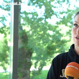 A válogatott alapembere hisz benne, hogy jó eredményt érnek el az Európa-bajnokságon – videóval
