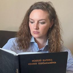 Hosszú Katinka titoktartási szerződéssel fogta be a száját az úszóakadémiájáról döntő szakembereknek