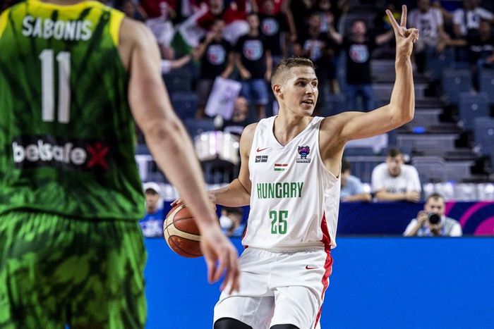 Váradi Benedek Lengyelországban folytatja