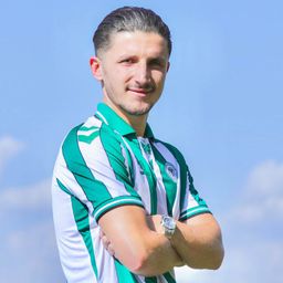 Csapatot váltott az Újpest korábbi csatára, övé lett a 10-es mez