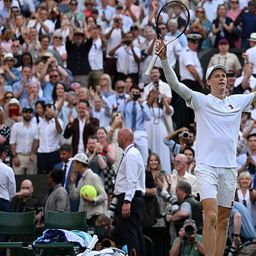 Új bajnokot avattak a férfiaknál Wimbledonban