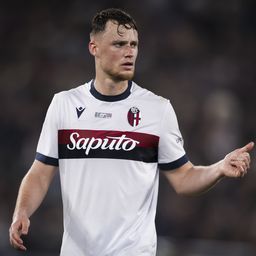 A Napoli holland védőt igazolt