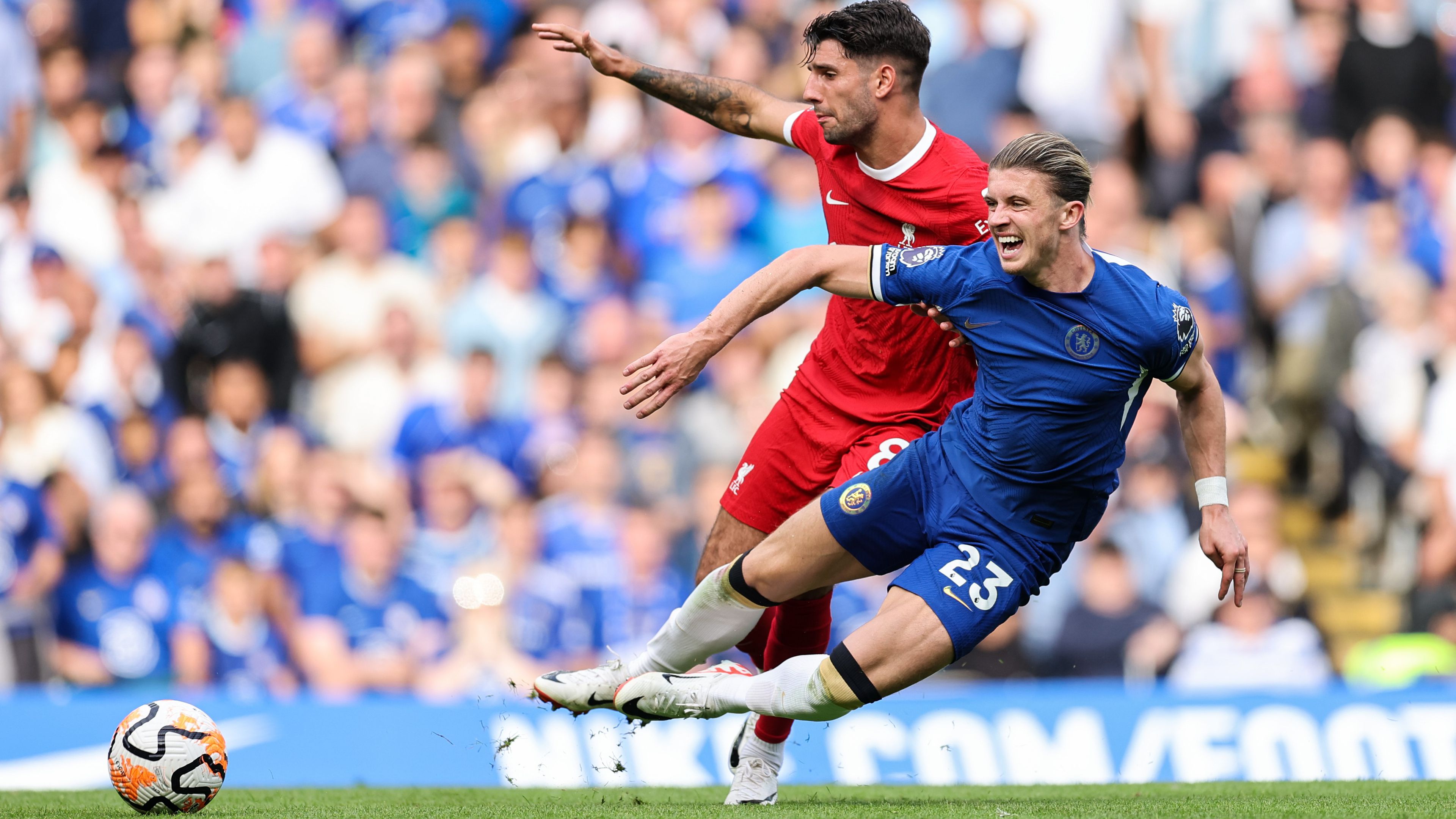 Szoboszlai Dominik végigjátszotta a Chelsea elleni rangadót, amelyen a Liverpool döntetlenre végzett a Stamford Bridge-en