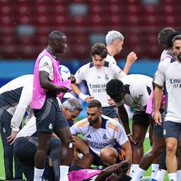 Nagy a baj? A Real Madrid francia játékosa a Szuperkupa-mérkőzés előtt megsérült
