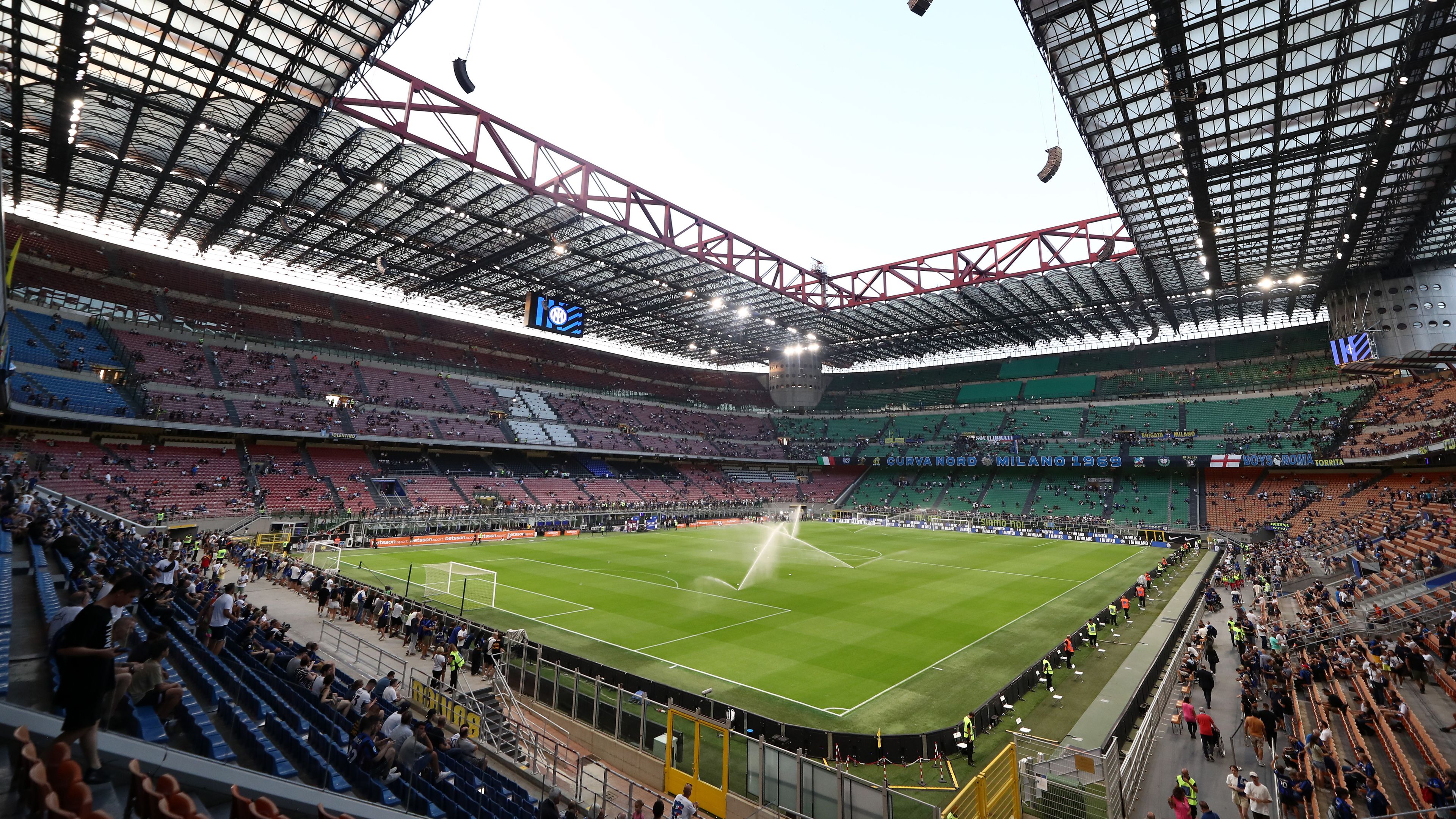 Nem fogadták el a San Siro jelenlegi felújítási tervét