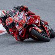 Marc Márquez az élről bukott, Marco Bezzecchi nyerte a misanói sprintet