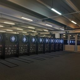 Dupla címvédés a budapesti World Masters dartsversenyen