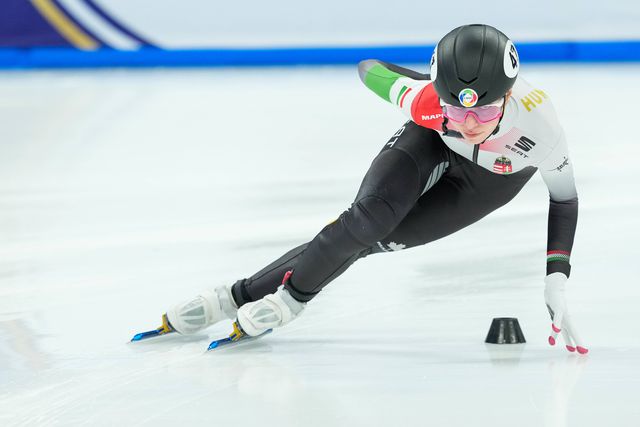 A szám junior világbajnoka egyedüli magyarként volt érdekelt a vasárnapi elődöntőkben