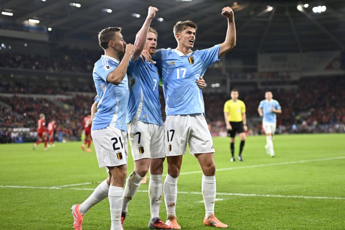 Kevin de Bruyne duplázott, a végére simán nyert Belgium