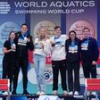 Kós Hubert aranyéremmel (Fotó: hunswim.com)