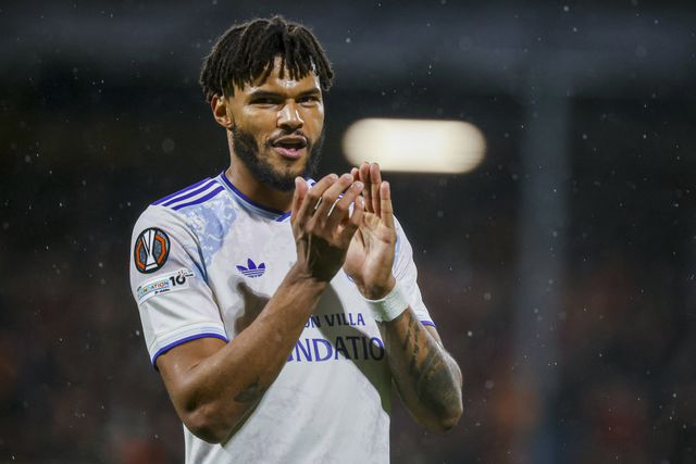 Vajon mire menne Anglia Mings választottjával a soraiban?