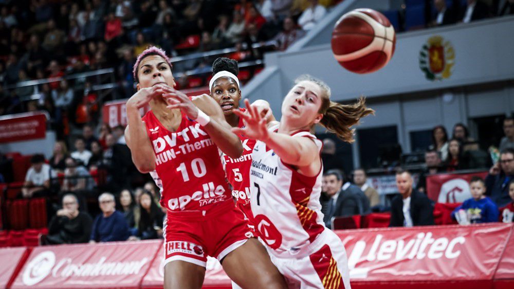 A piros mezes DVTK hosszabbításban maradt alul a Zaragozával szemben (Fotó: FIBA)