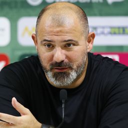 „Ez az ősz több mint kellemetlen” – a Fradi volt játékosa szerint Sztankovics bele is bukhat a Fiorentina elleni meccsbe