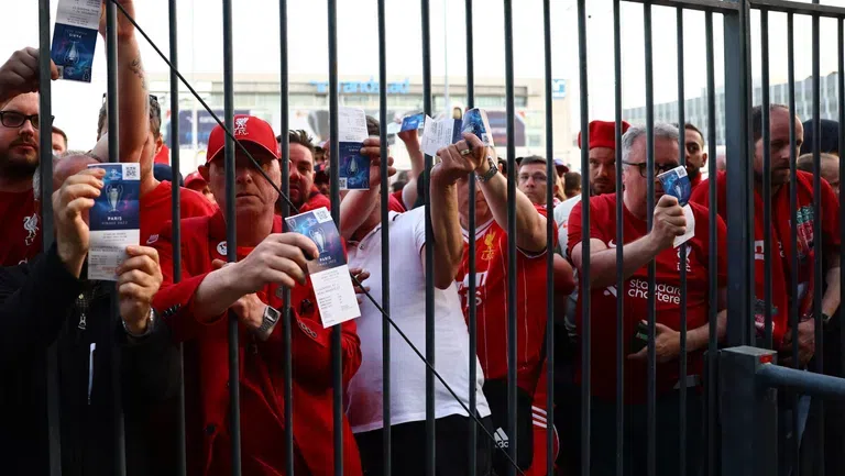 A BL-döntő előtti zavargásokért az UEFA-t tették felelőssé.