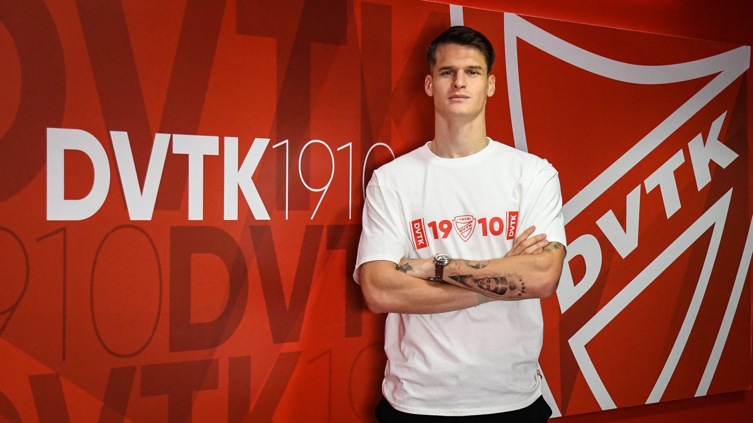 Tavasszal a DVTK címeres mezében futballozik Szabó Levente, aki a Fehérvár FC-től érkezett kölcsönbe Diósgyőrbe Fotó: dvtk.eu