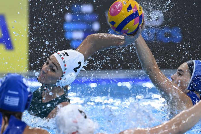 Szilágyi Dorottyák óriási csatában jutottak be a vb-döntőbe