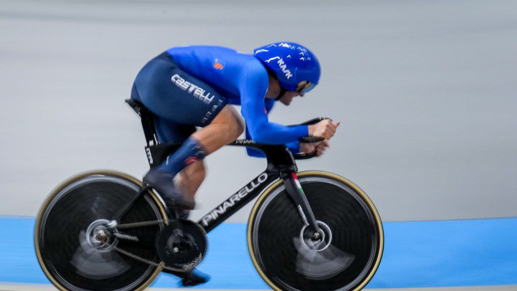 Matteo Bianchi 1 kilométeren nyert