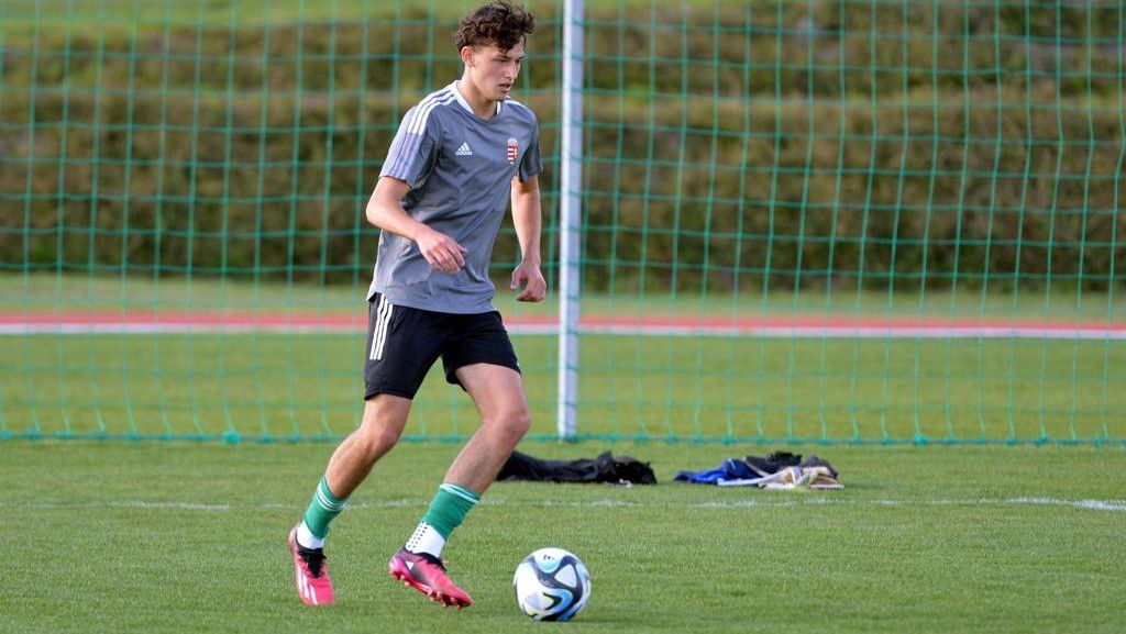 Bár Demkó Márton nem Magyarországon született, az MLSZ figyelmét nem kerülte el a tehetsége, és bemutatkozhatott már az U17-es válogatottban. (Fotó: mlsz.hu)