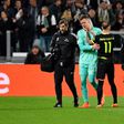 Rémisztő jelenetek után kellett lecserélni a Juventus kapusát – videóval
