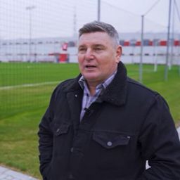 Kórházba kellett szállítani a Honvéd legendáját