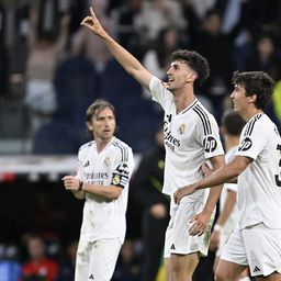 Győzött a Real Madrid, még nem ünnepelhet a Barcelona