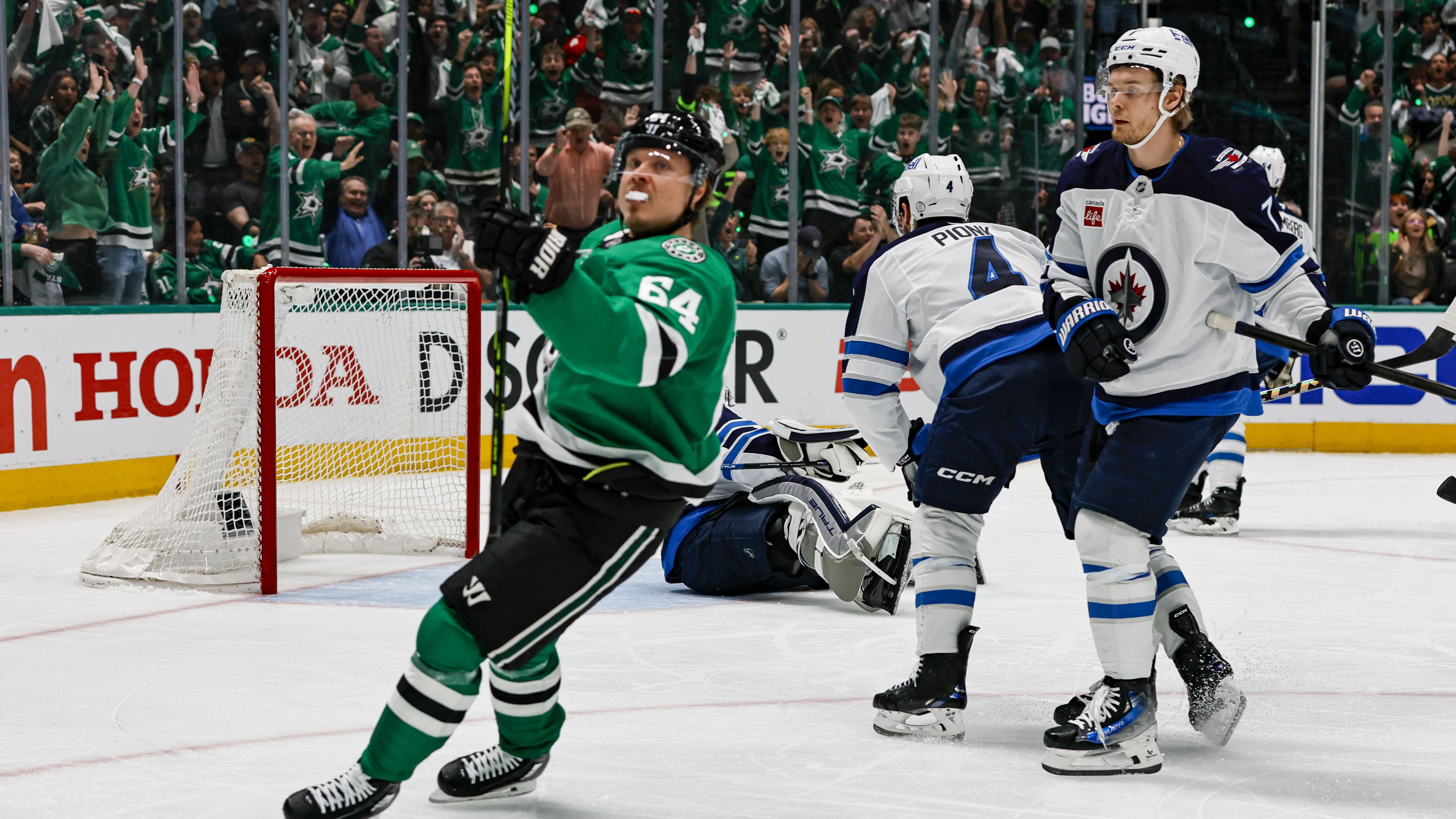A Dallas Stars nagyon közel került a továbbjutáshoz a Winnipeg Jets ellen (Fotó: Getty Images)