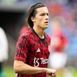 A Manchester United korábbi védőjével erősít a Real Madrid